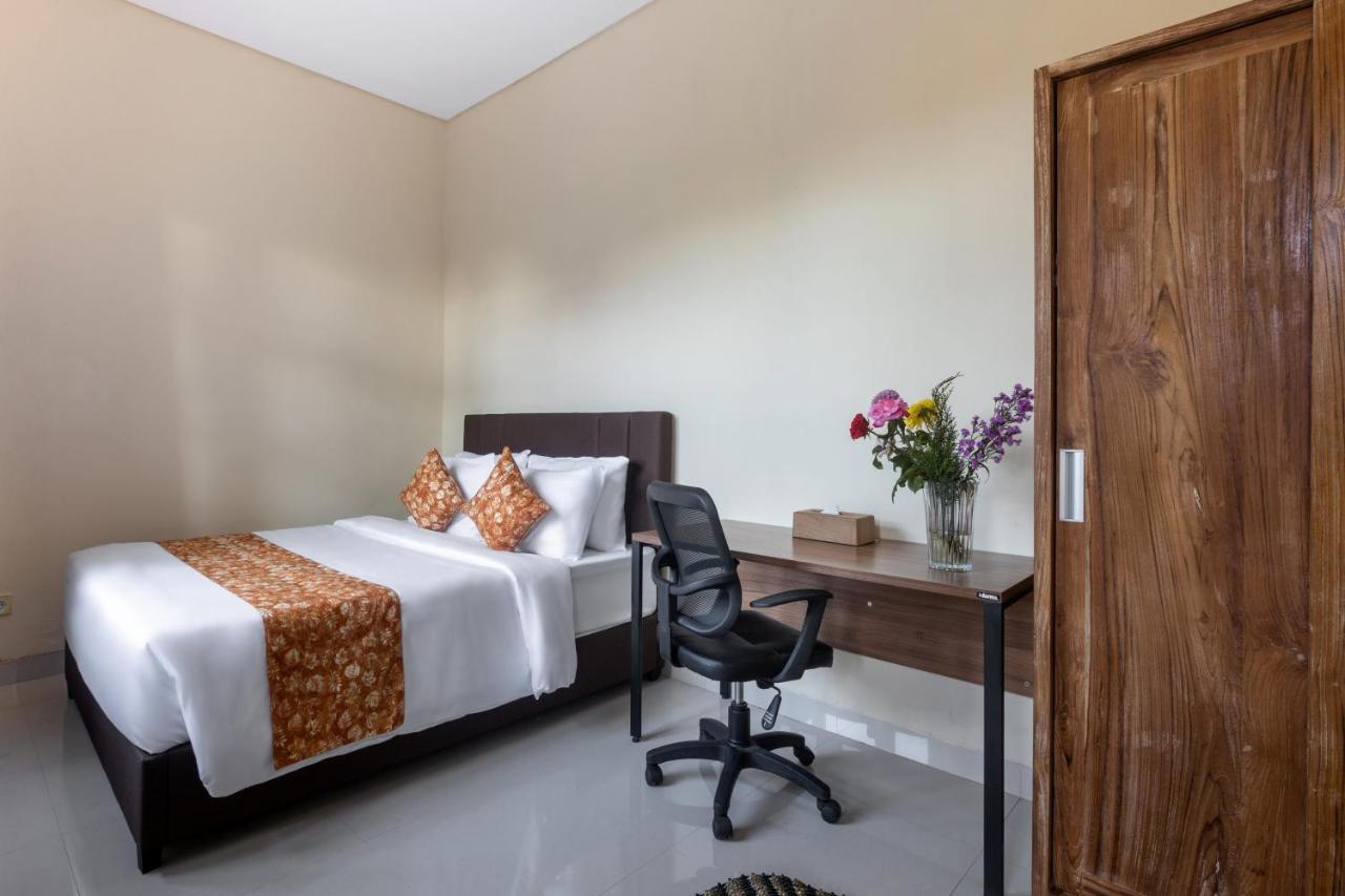 Villa Mayasari 6 Bed Rooms ヌサドゥア エクステリア 写真