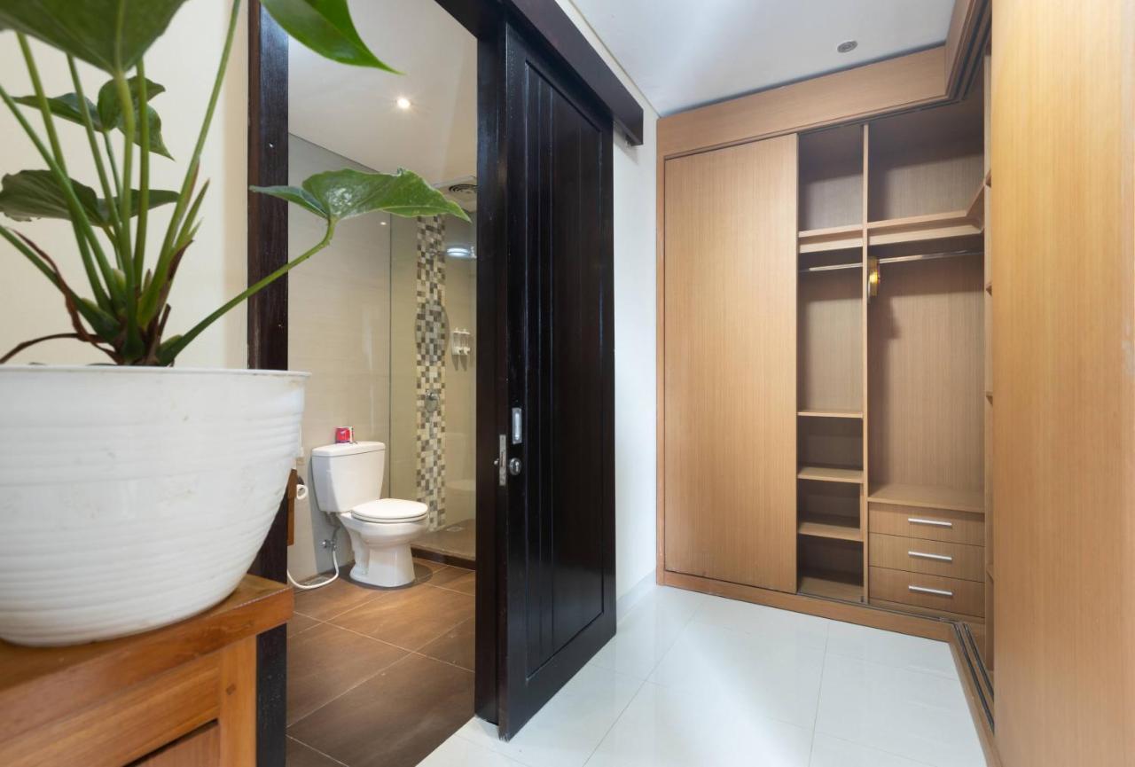 Villa Mayasari 6 Bed Rooms ヌサドゥア エクステリア 写真