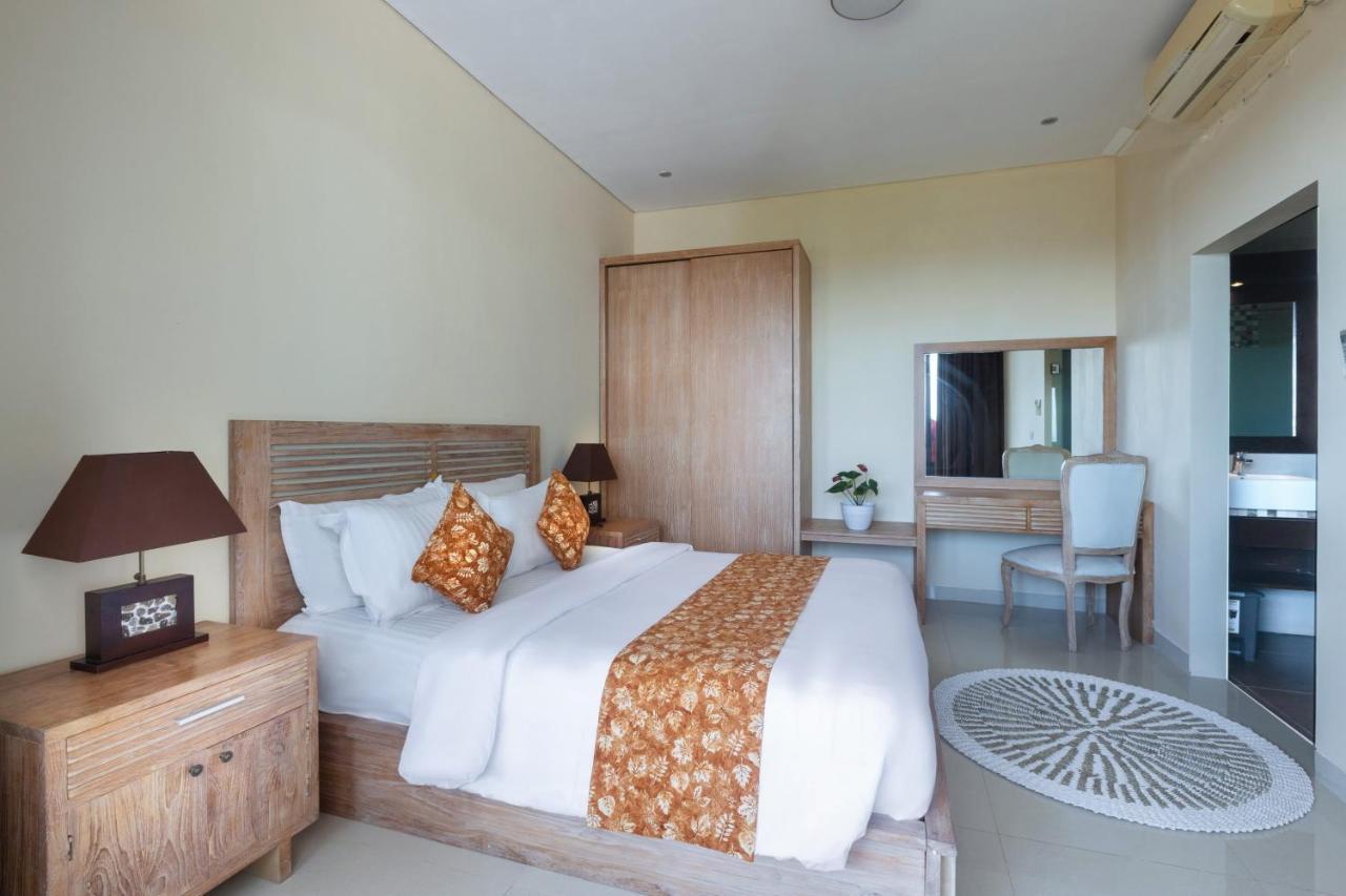 Villa Mayasari 6 Bed Rooms ヌサドゥア エクステリア 写真