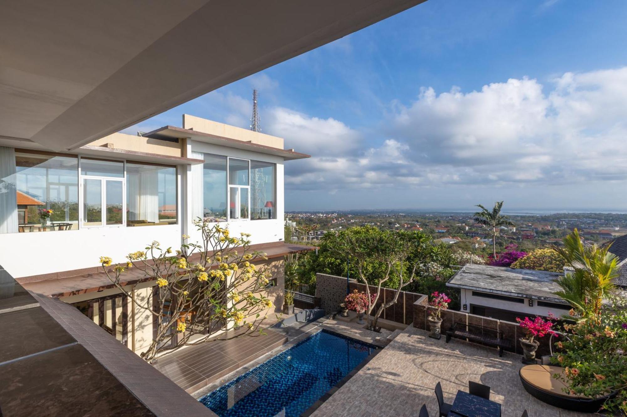 Villa Mayasari 6 Bed Rooms ヌサドゥア エクステリア 写真