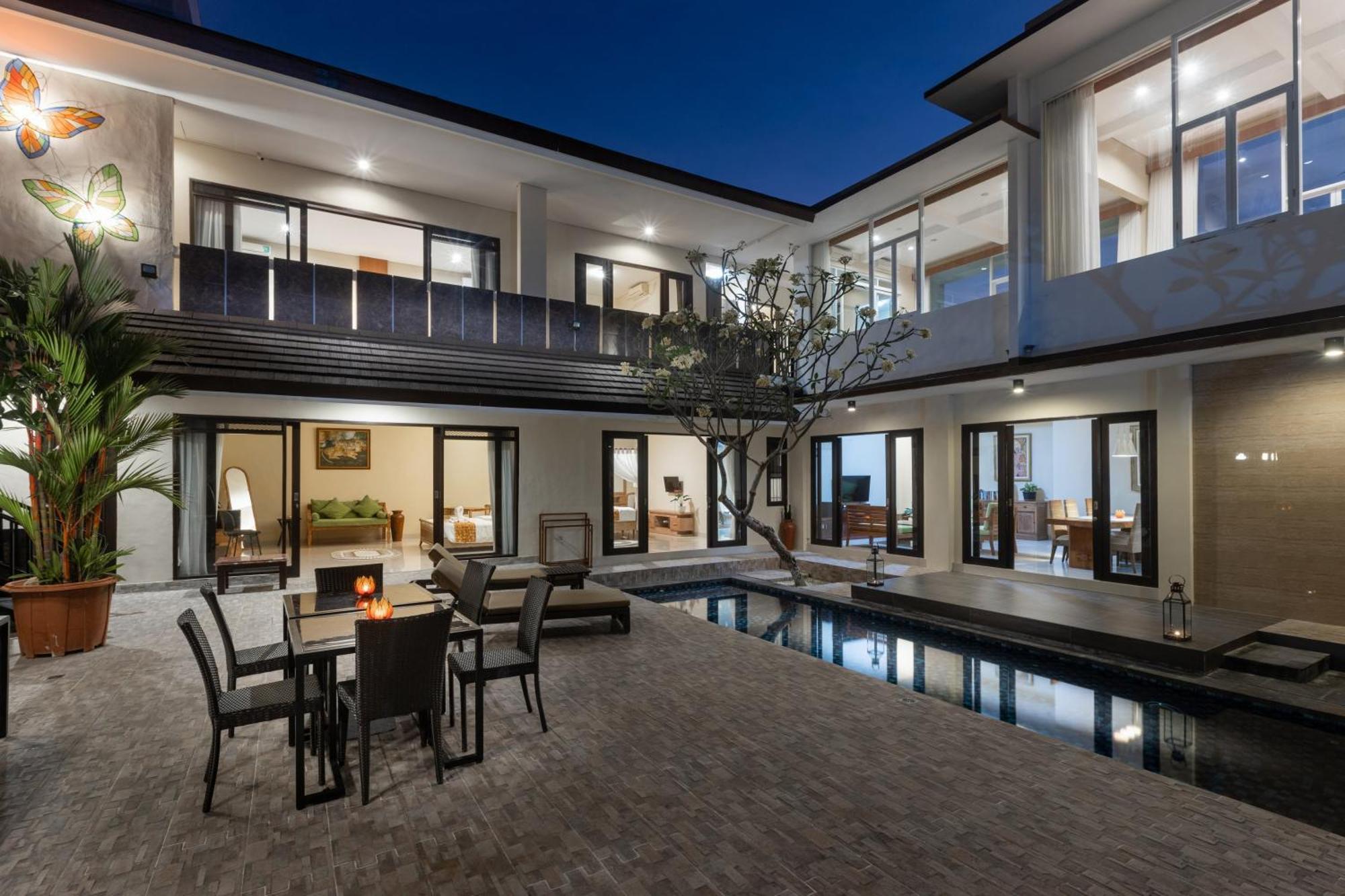 Villa Mayasari 6 Bed Rooms ヌサドゥア エクステリア 写真